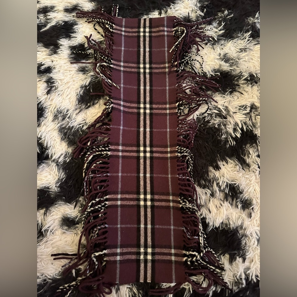 Vintage Burberry Scarf.  Cashmere.